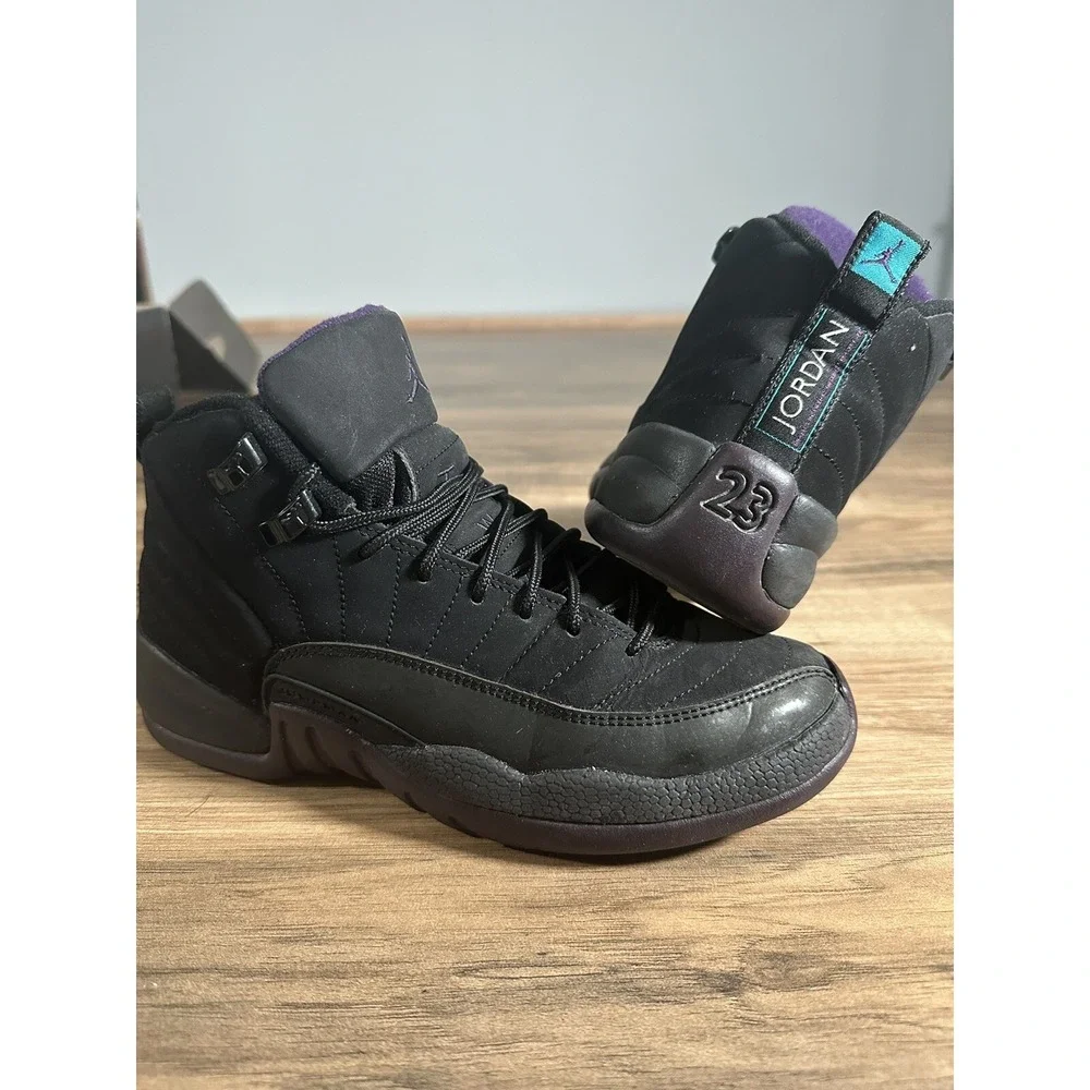 Nike‎ Air Jordan Retro XII Youth 5Y Black Grand Purple 153265 051